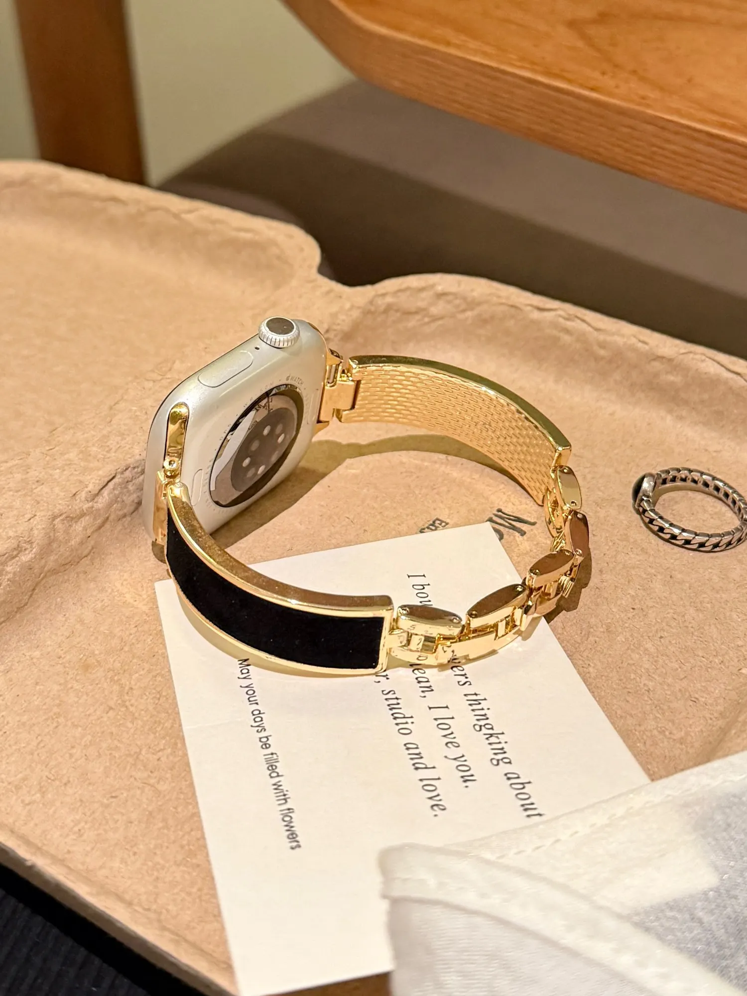 Popular metal strap For Apple Watch band women Series S11/10/7/6/5/9 40mm 41mm 42mm 44mm 45mm 46mm Strap