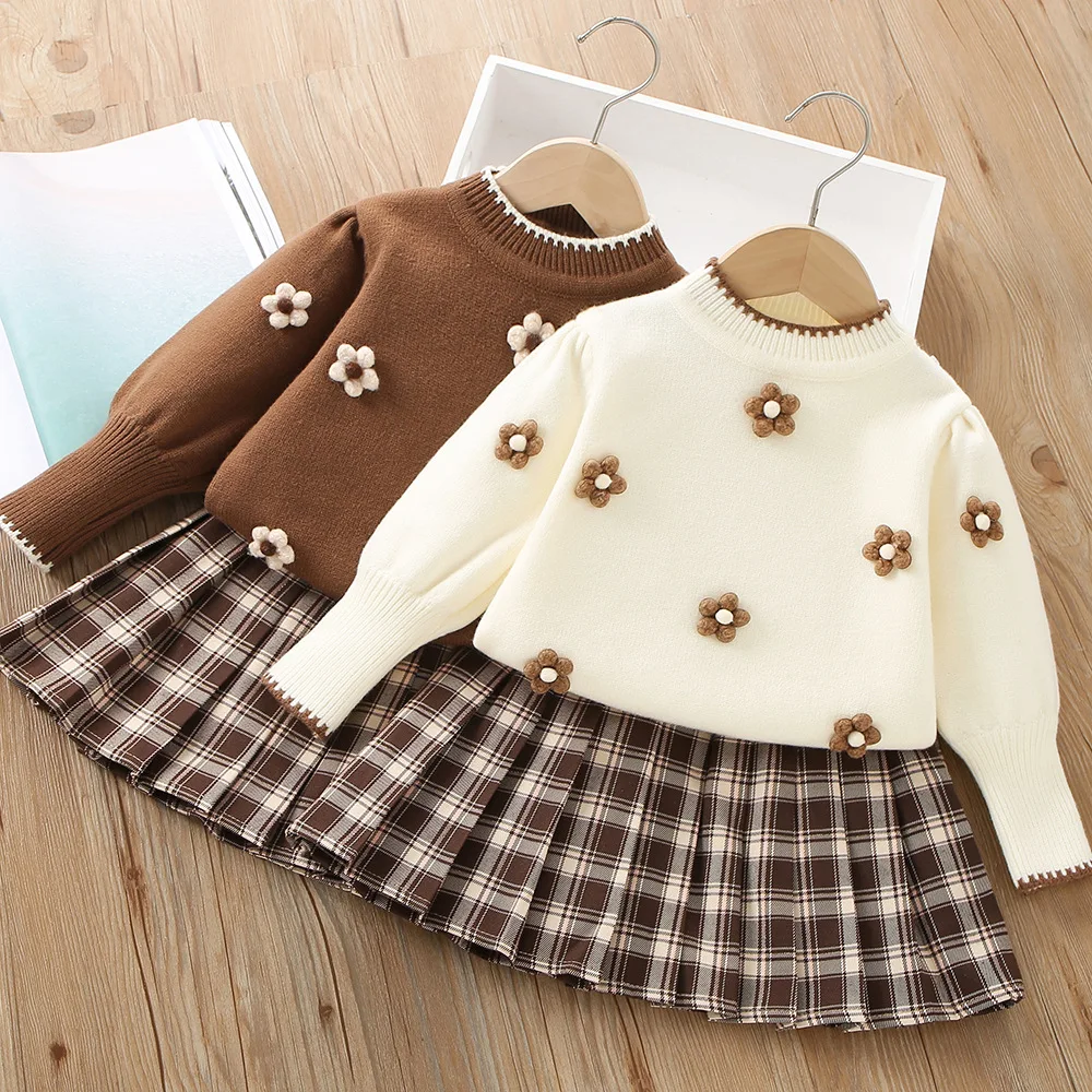 Girls' Autumn/Winter New Solid Color Heart Knit Long Sleeve Plaid Pleated Dress Two-piece Set Hipster Tween Trendy