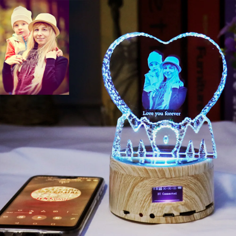 Custom Crystal Photo Frame 3D Heart-shaped Crystal Glass Frame Decorated Love Lights with Photos for Mom Gifts