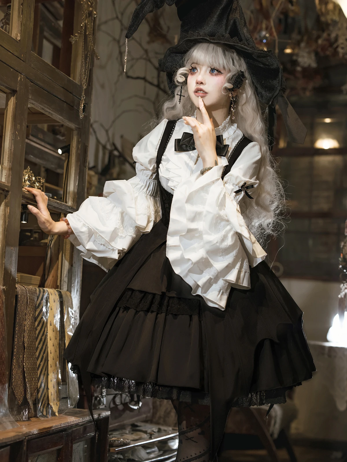 

Dark Morning Witch Lolita Female Lolita Sweet Goth Aristocratic style dovetail Vintage cla Court Halloween set