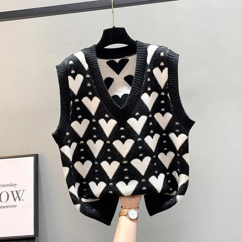 Women Vest Autumn Outerwear 2024 New Knitted Women's Autumn and Winter Sweater Korean Style V Collar Coat