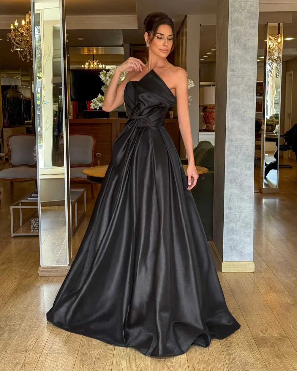 

Customized Simple Women Jersey Ruched Pleat A-Line Evening Dresses Modern Style Strapless Sleeveless Floor Lenght Prom Dresses