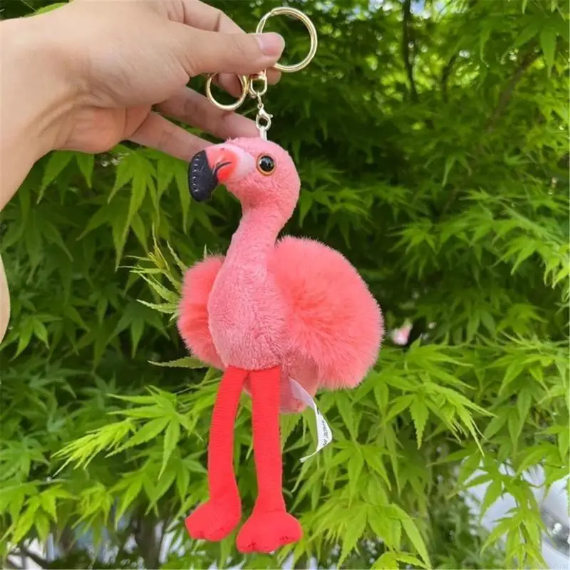 C63C كرتون محشوة فلامنغو المفاتيح الفخمة قلادة الفتاة سحر حلية كاركي