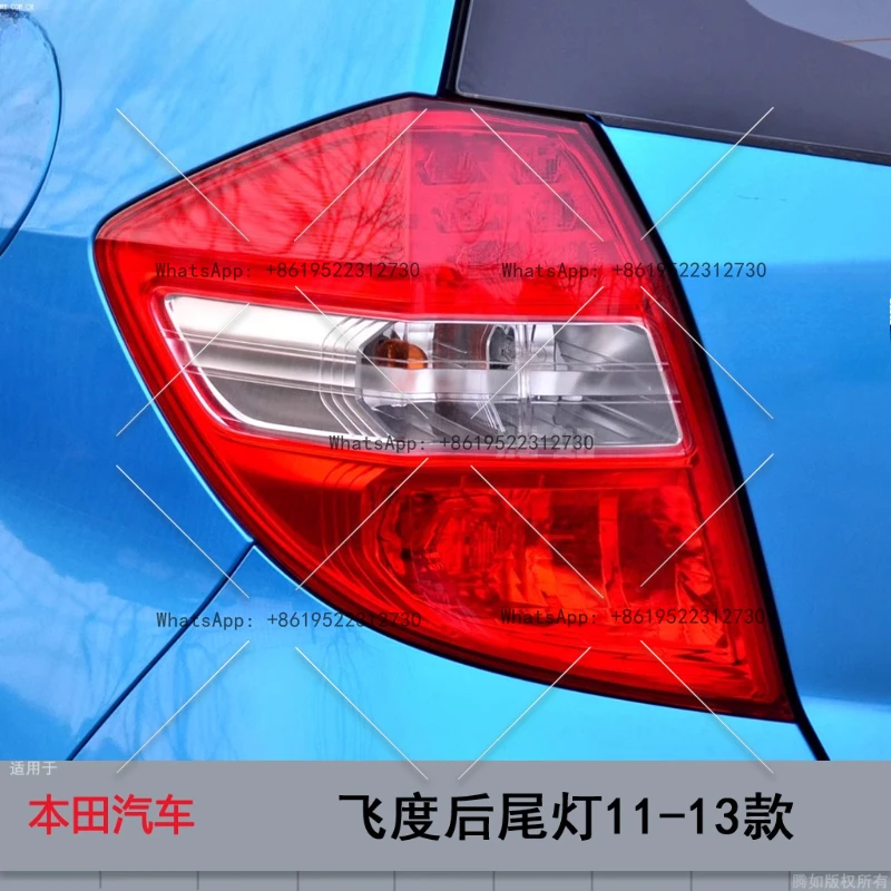 

Подходит для задней крышки задних фонарей Honda Fit 11-13 в сборе.