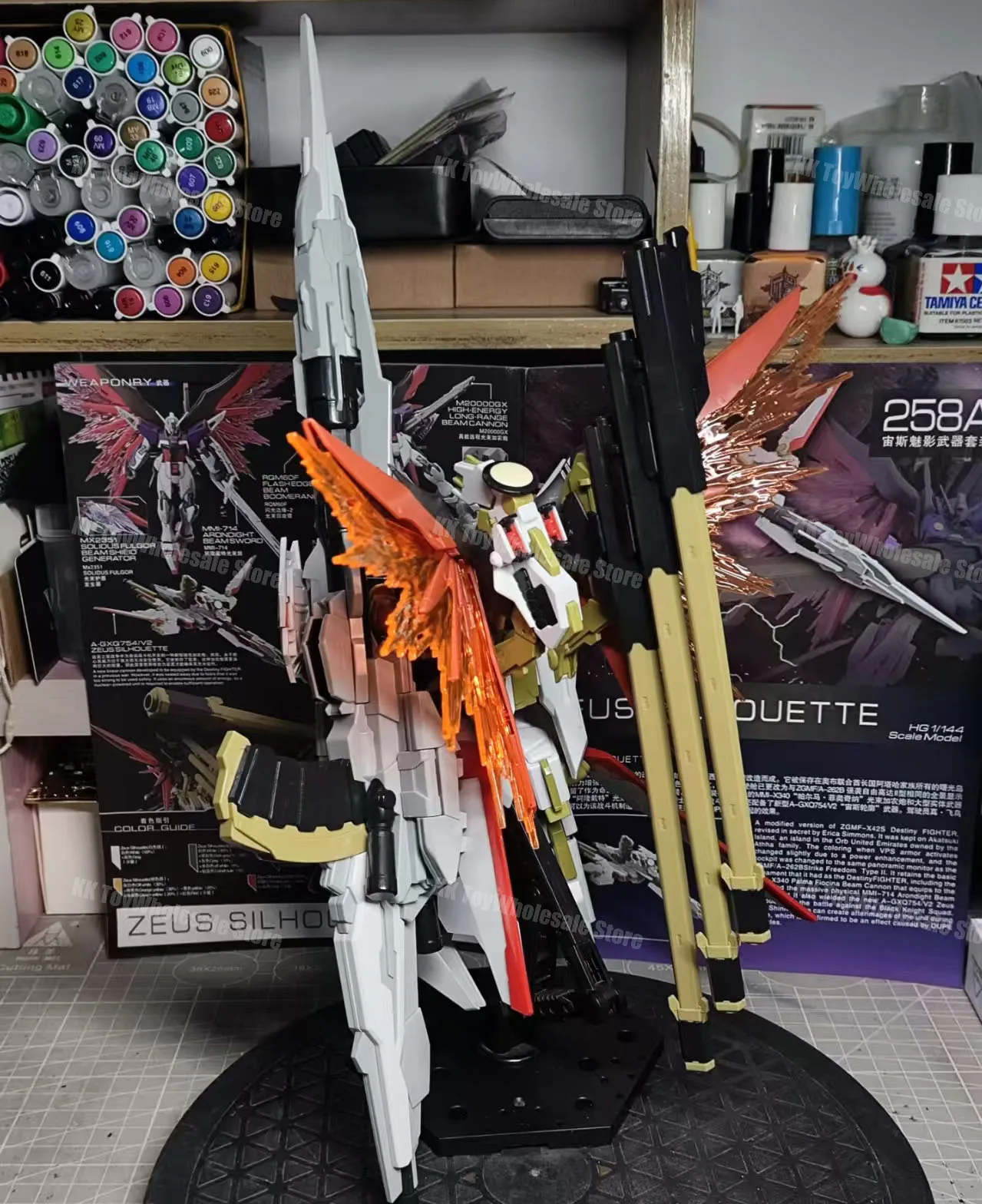 GAOGAO HG 1/144 Zgmf-X42s Heine Destiny en A-Gxq754 V2 Zeus Silhouette Assembly Model Kits Action Figure Robot Plastic Model