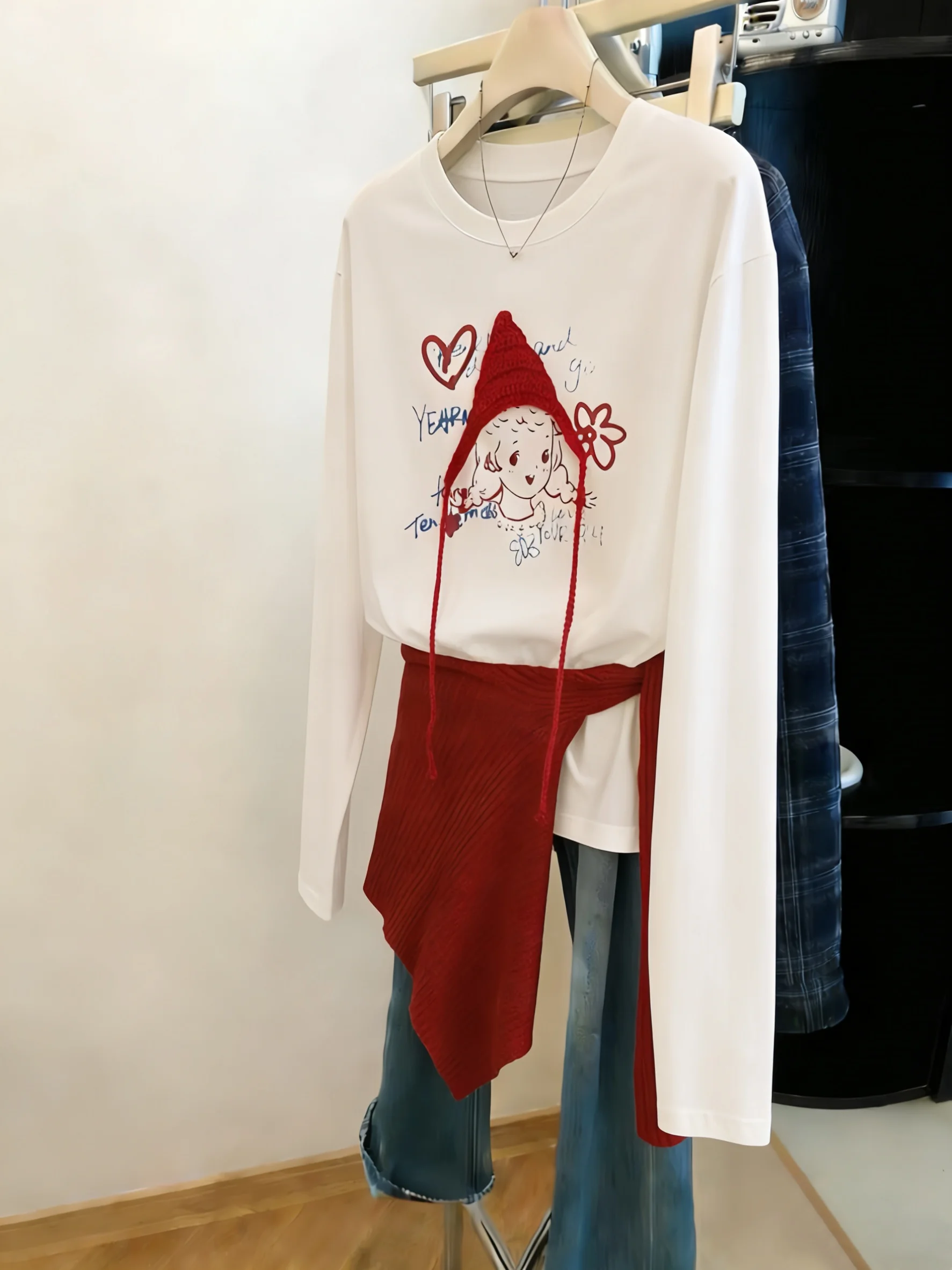 

Корейский дизайн, свободная женская футболка с длинным рукавом, весенне-осенняя, тонкая, с принтом Red Hat, свободного кроя, для похудения