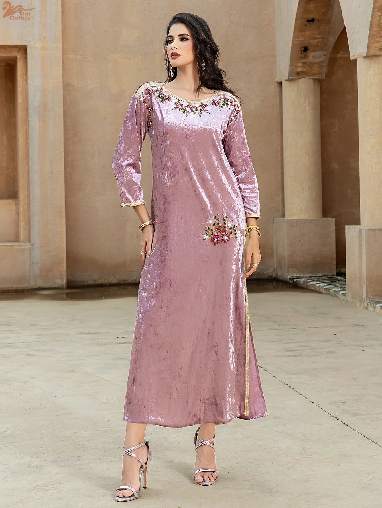 Eid Dubai Velvet Abayas for Women Diamonds Muslim Maxi Dress Turkey Kaftan Caftan Marocain Femme Musulmane Vestido Jalabiya Gown