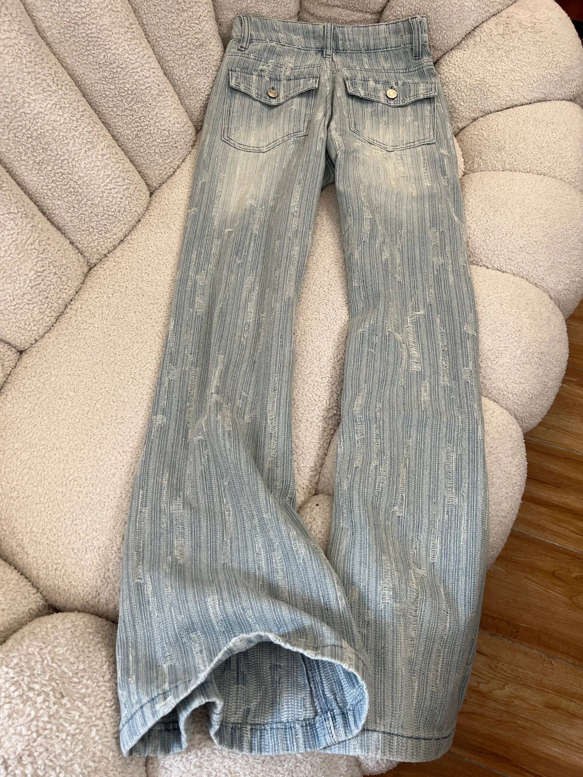 

High Waist Flared Jeans Women's Winter New Style Slimming Not Tight Small Size Embroidered Hoof Pants Standard Fit Dail...