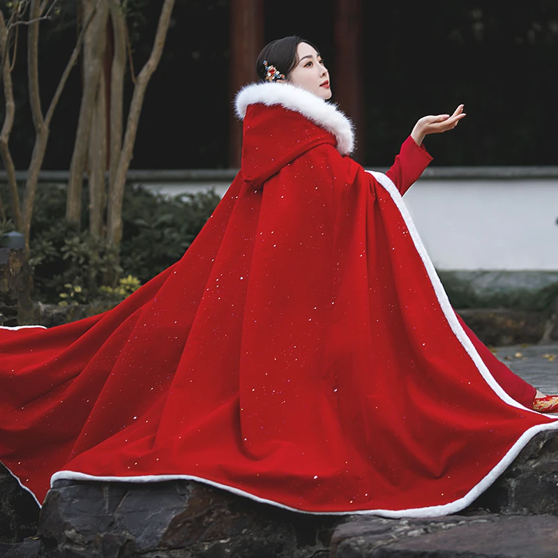 Red cloak Hanfu women's Chinese style autumn and winter wedding velvet thickened cloak ancient style shawl winter cotton