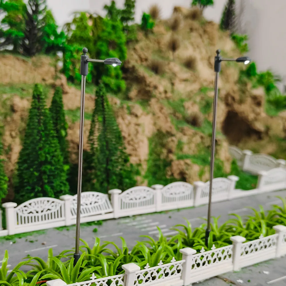Lampa uliczna do modeli kolejowych w skali 1:75-300, lampy uliczne w skali T N, diody LED, oświetlenie 3V, akcesoria do scenografii kolejowej, miniaturowe elementy.