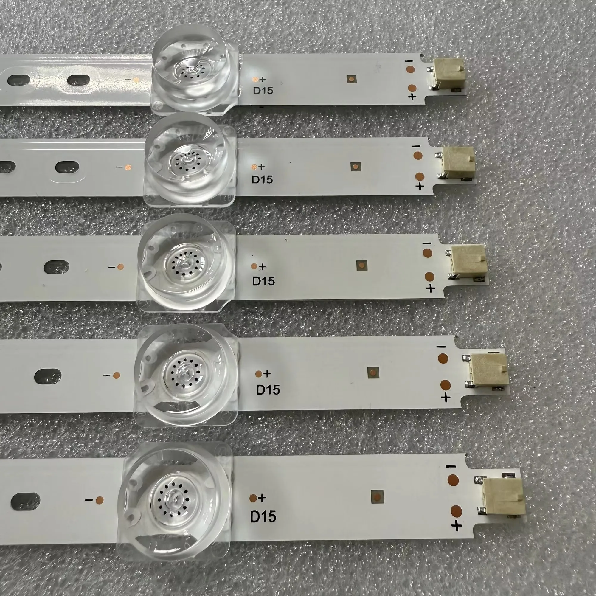 

LED Strip For Samsung UN82AU8200 UE82TU8070U UN82TU700DF UN82TU7000F UE82TU8005K UE82TU8070 UN82TU700D UN82TU7000 UE82TU8005