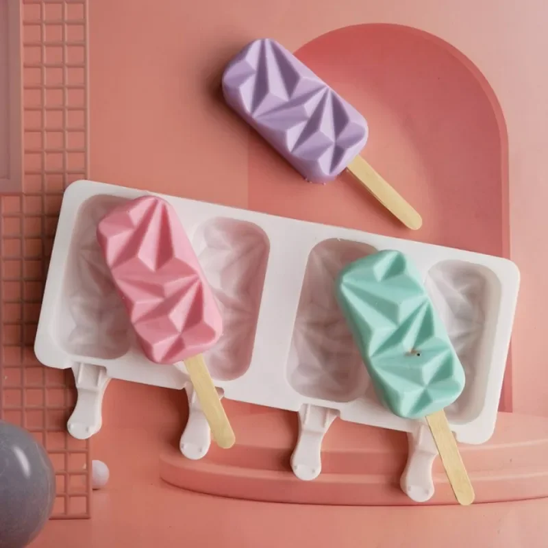 

4 Cavity Large Ice Cream Mold Multiple Styles Love Lattice Cat Paw Chocolate Pastry Ice Cube Mould Kitchen Accessories Icemaker