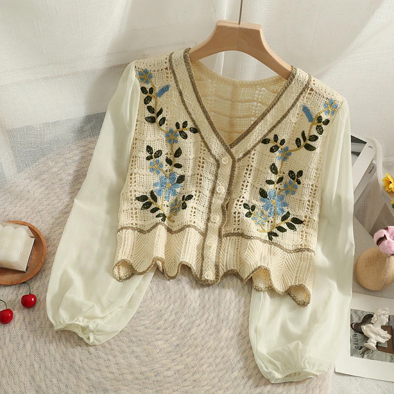 OUMEA Women Sweater Knit Blouse V Neck Crochet Panel Inserted Floral Embroidery Tops Buttons Front Chiffon Sleeve Casual Tops