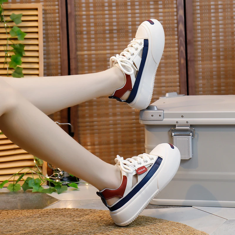 2024 New Casual Canvas Platform Women Sneakers Lolita Sports Shoes Tennis Flat Vulcanize Running Fashion Womenshoes