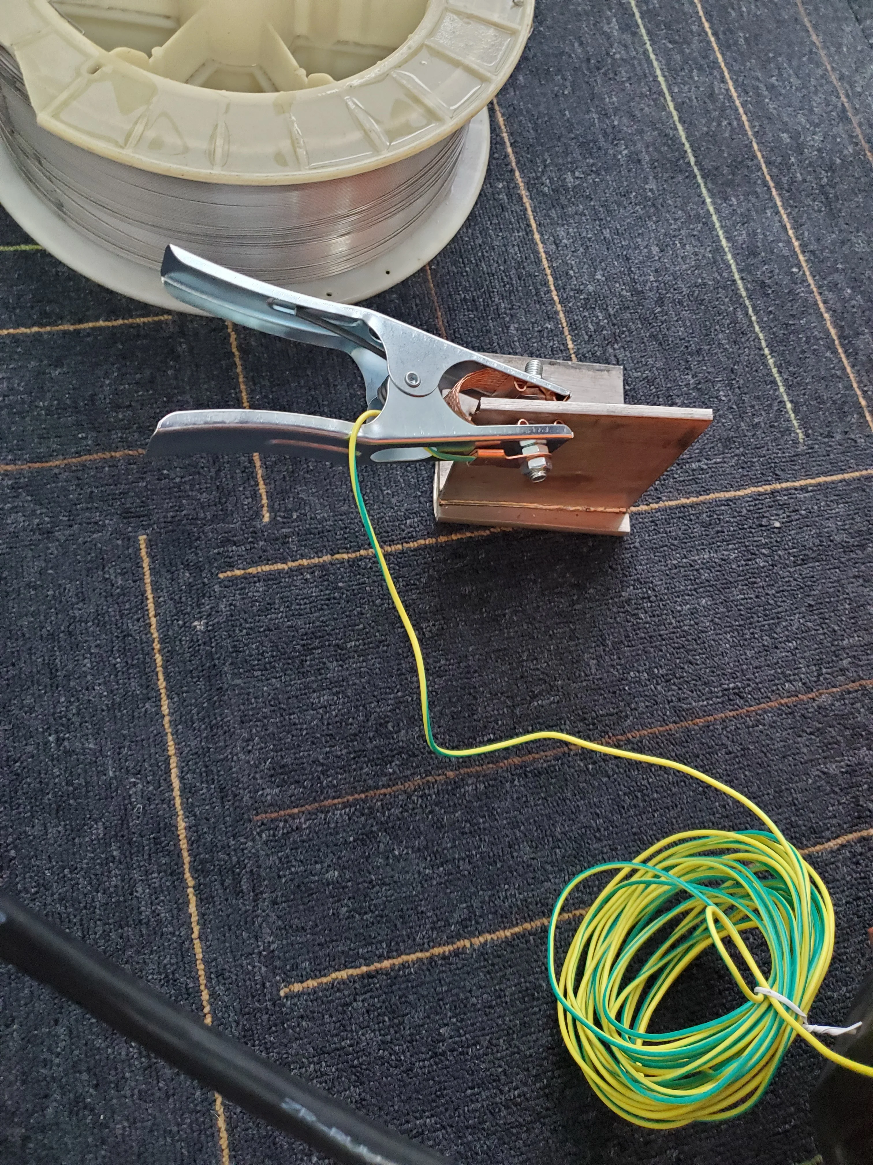 Unità di saldatura micro laser da 1200 W |   Riparazione hardware per mobili |   Saldatore laser raffreddato ad aria Dispositivo di sigillatura in acciaio inossidabile fai-da-te