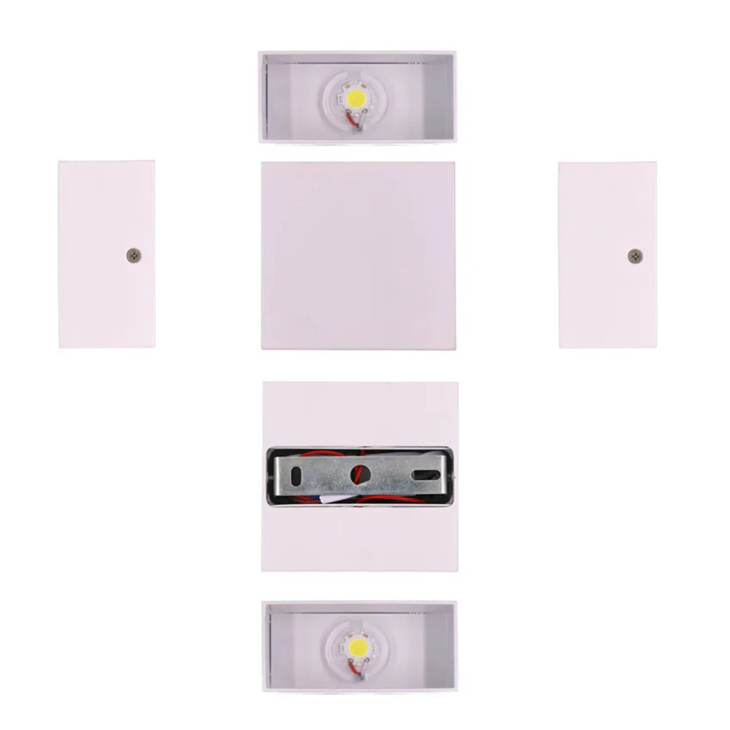 Nuovo migliora la tua atmosfera senza sforzo con questa lampada moderna, elegante e ad alta efficienza energetica. Un additivo sofisticato e durevole