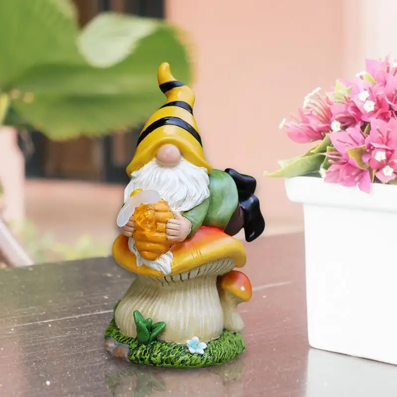 Gnome Solar Light Garden Gnomes Resin Lying On Mushroom Dwarf Outdoor Statue Garden Figurine Holding Honey Jar Weatherproof