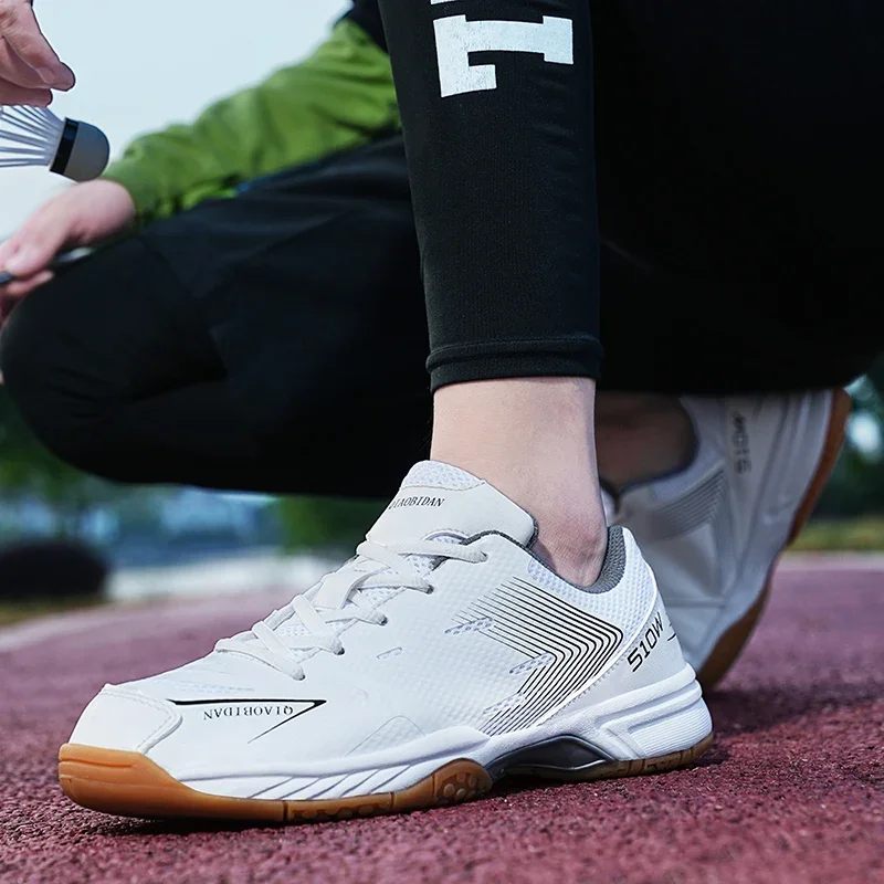 Szermierka buty dla mężczyzn i kobiet na świeżym powietrzu buty do badmintona Fitness trening na hali ogrodzenia buty do tenisa Unisex