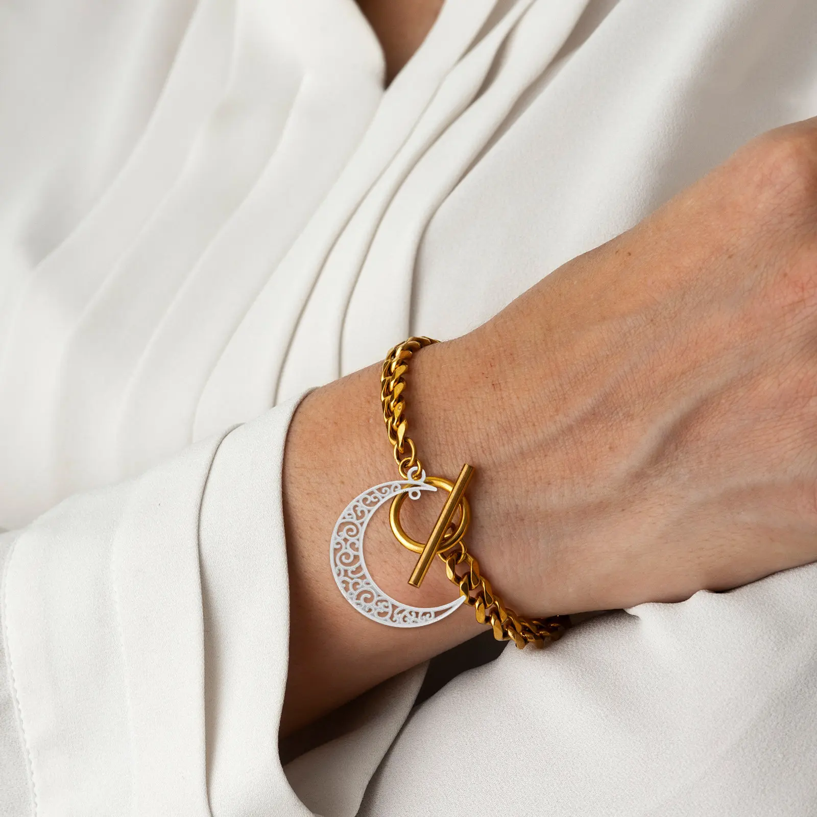 

40 шт. подвесок-полумесяцев из сплава с филигранным узором, винтажные, для изготовления ювелирных изделий (браслетов, ожерелий, серег)