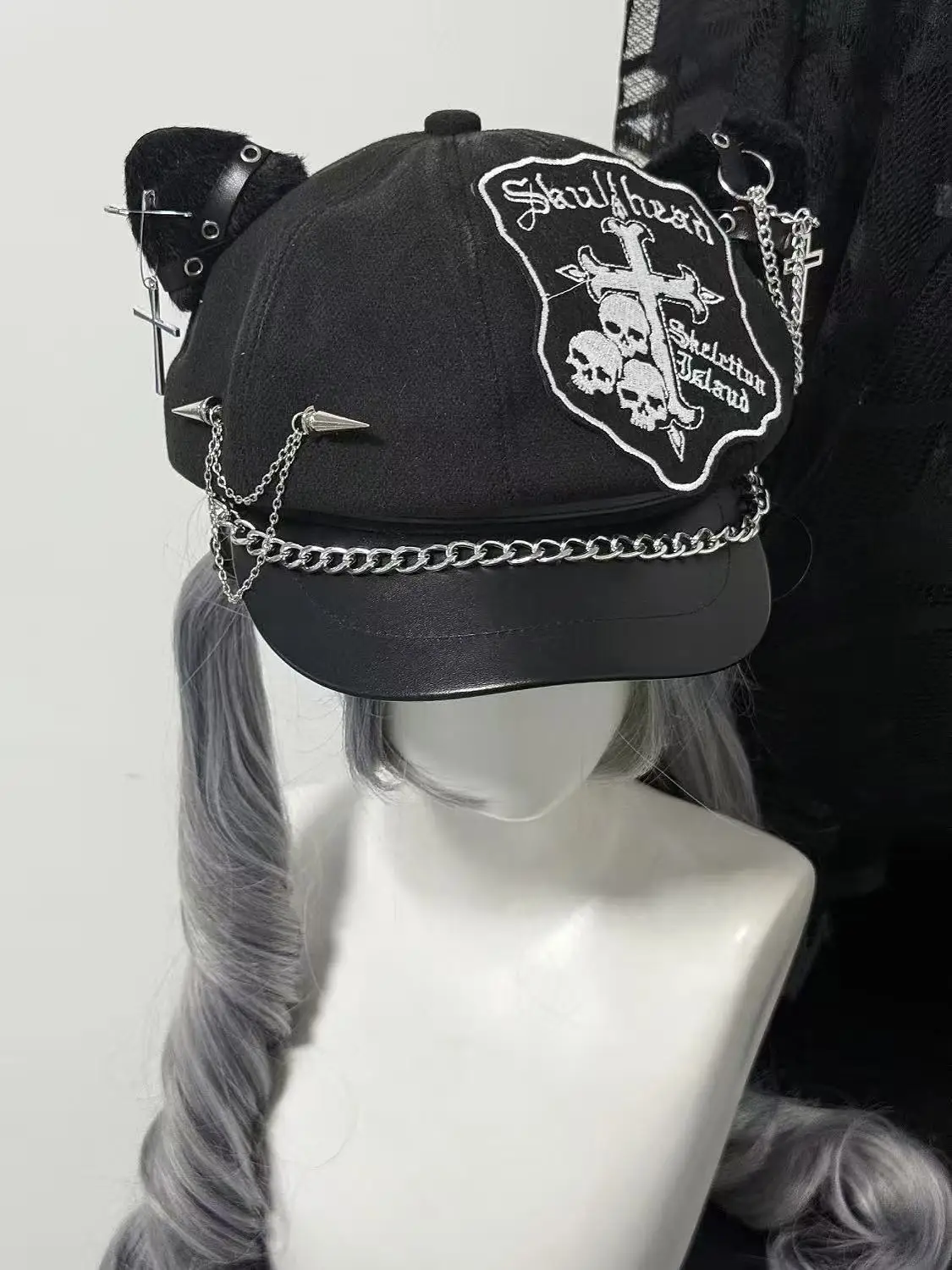 Harajuku Gothic Skull Cross Cat Ear Sun Hat Women Punk Rivet Y2K Girls Accessories Subculture Metal Chain Painter Cap