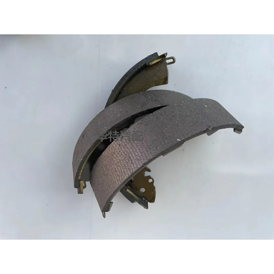 4 units/set DFSK SOKON C31 C32 C35 C37 brake pads