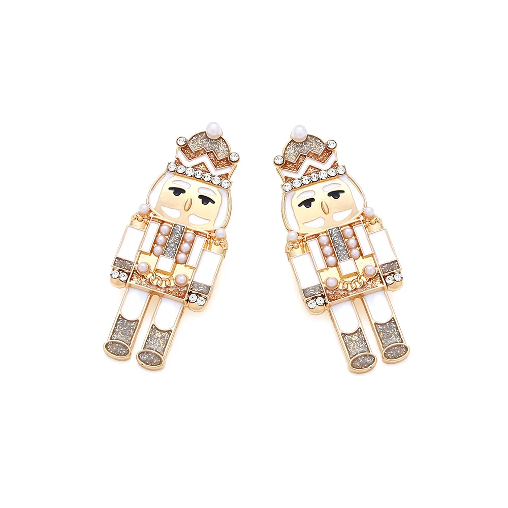 Fashion Metal Cartoon Kingdom Soldier Dangle Earrings for Women New Cute Nutcracker Design Jewelry Party Accessories