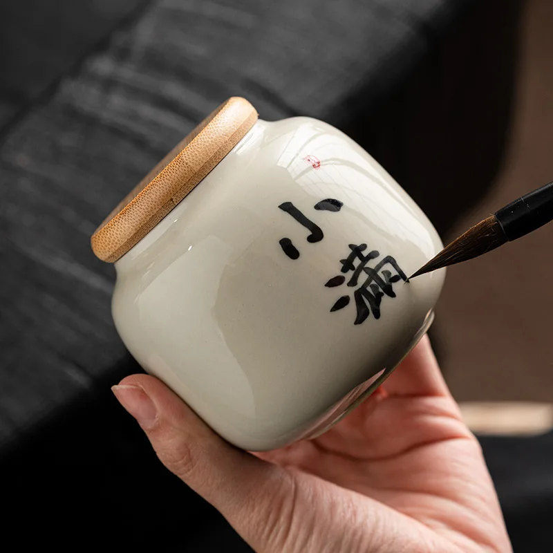 Chinese tea pot ceramic mini miniature sealed pot storage tea packaging box portable 1PC