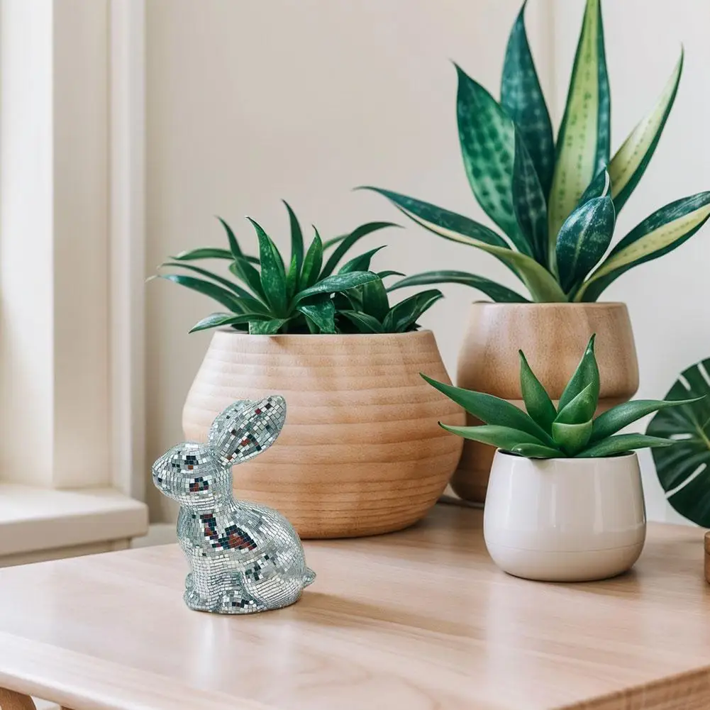 Statua con sfera a specchio riflettente con coniglio da discoteca per feste di Pasqua, statuetta con finitura a specchio da discoteca coniglietto ornamento da tavolo per la casa dicembre S8I1