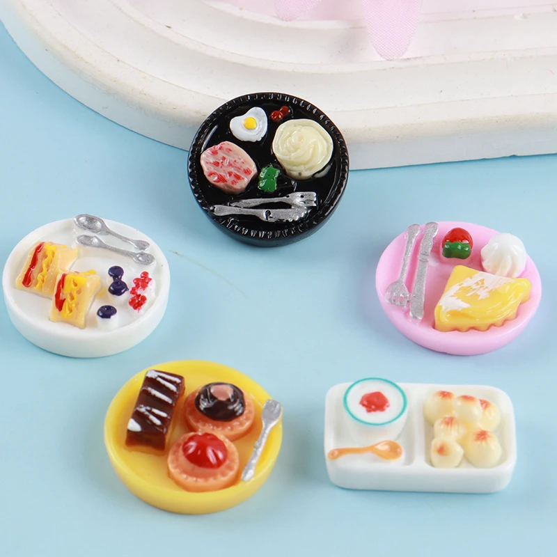 Doll House Miniature Cheese Cake Dessert Model Toys For Mini Decoration Dollhouse Accessories