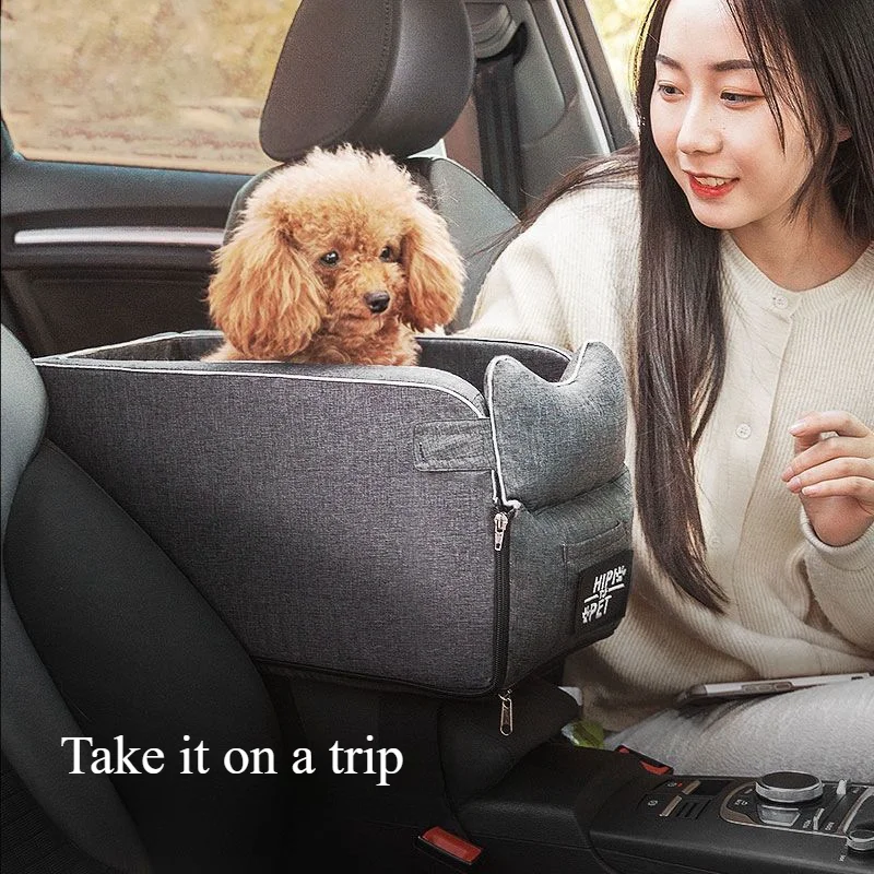 Dog Car Seats for Pets for Outdoor Travel Are Safe Comfortable The Front Seats of The Car Are Small and Medium-sized Dogs Cats