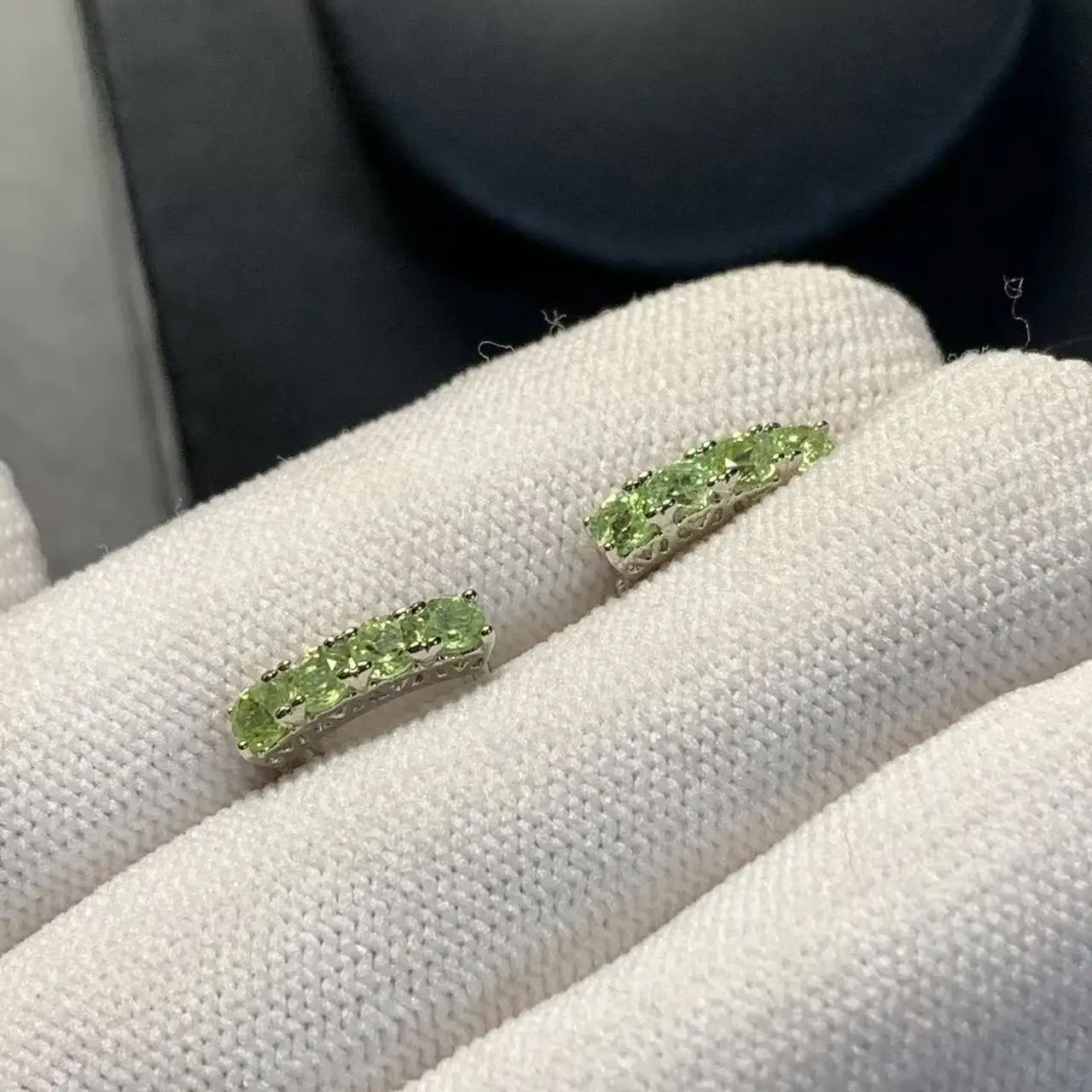 Vintage Natural Peridot Hoop Earrings Simple Classic Round Circle Gemstone Jewelry Handmade Fine Gift
