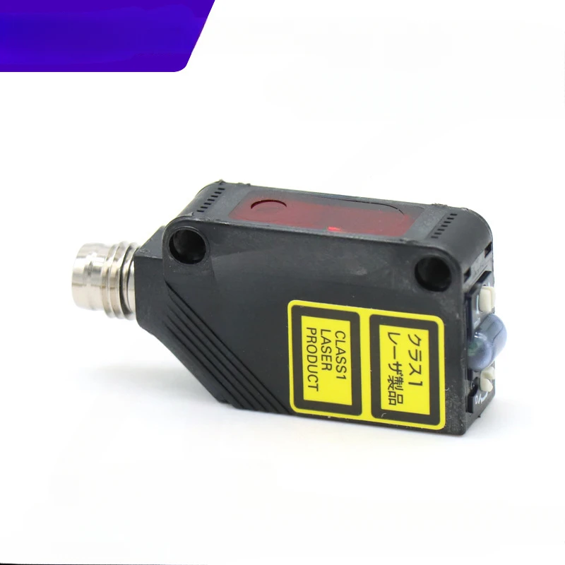 E3Z-LL86 Laser Photoelectric Sensor, Reflective PNP Output BGS Background Suppression