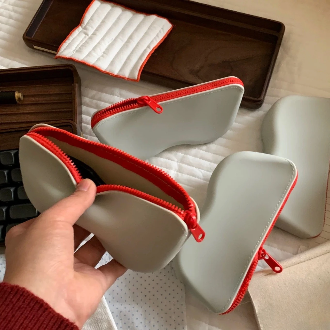 Glasses Storage Bag, Portable Anti Drop Silicone Glasses Case, Sunglasses, Dust-proof and Environmentally Friendly Storage Bag