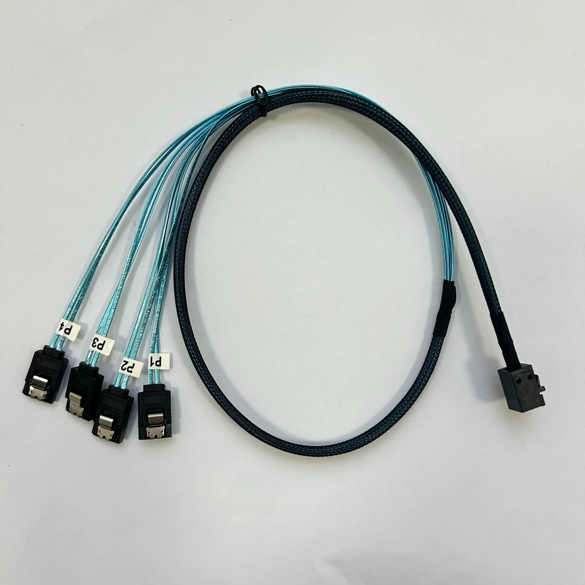 Известный бренд SFF 8643 против