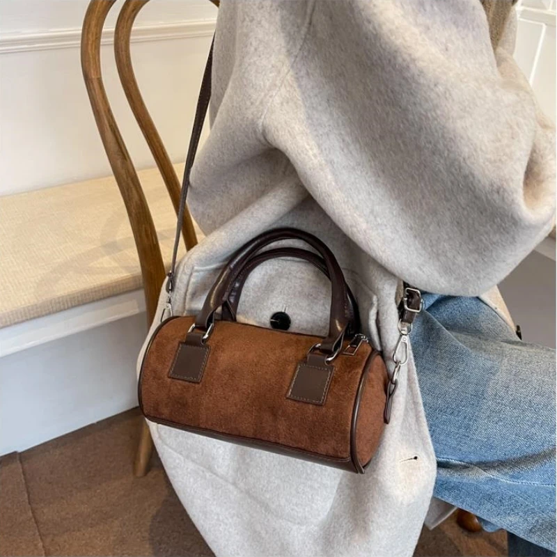 Bolso cilíndrico de terciopelo con textura retro, mini bolso, bolso de mensajero, bolso cruzado, alta calidad, moderno, nuevo, otoño e invierno