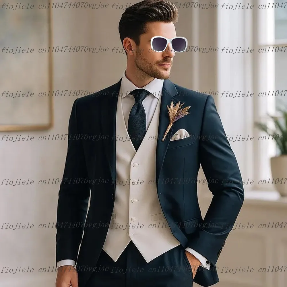 

Темно-синий и белый мужской костюм, официальная свадебная вечеринка, жених, жених, деловые мужские смокинги, индивидуальный комплект из трех предметов, куртка, жилет, брюки