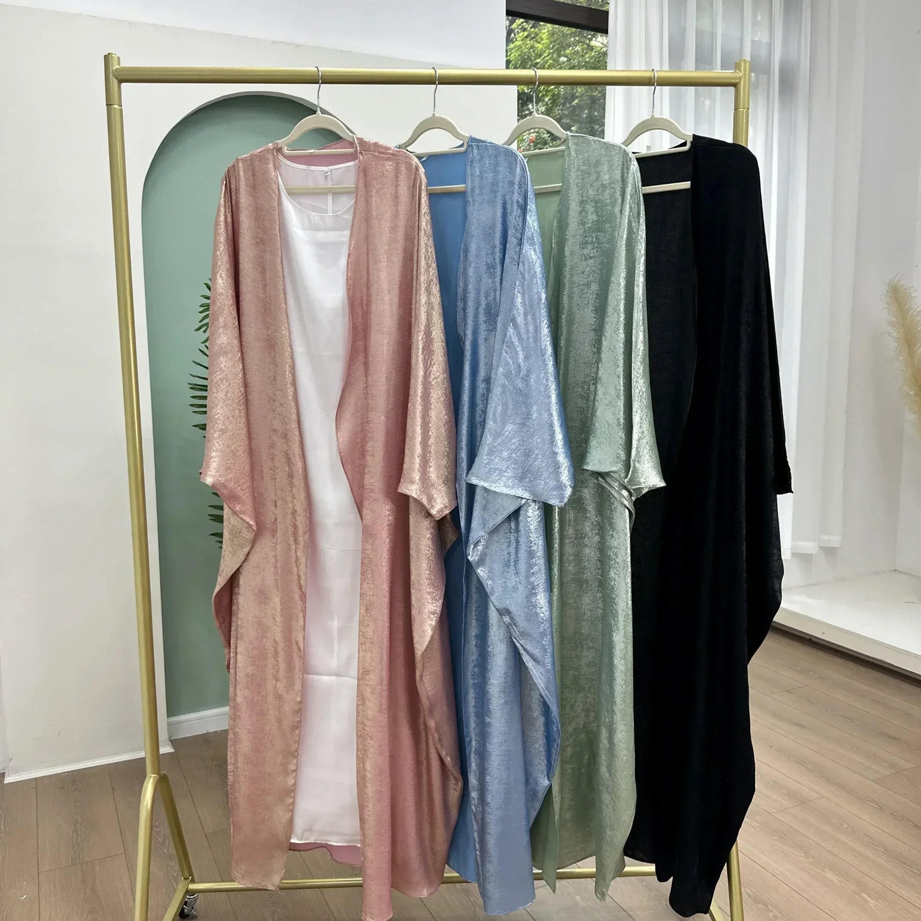 Abayas for Women Eid Shiny Batwing Satin Open Kimono Abaya Dubai Luxury Muslim Kaftan Dress Islam Clothing Caftan Marocain Femme