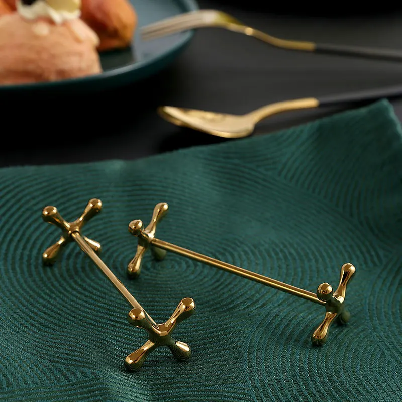 

LMM Hotel Chopstick Rest, Simple Dual-Use Knife, Fork and Spoon Support Western Plum Blossom Tableware Chopstick Rest