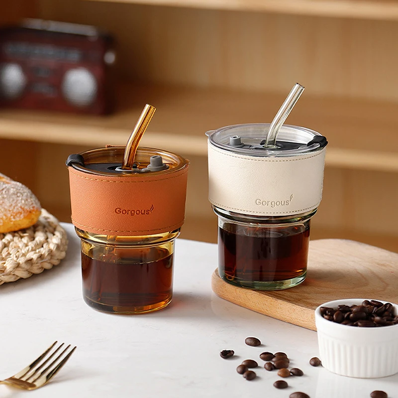 Glass sipper cup with lid and straw
