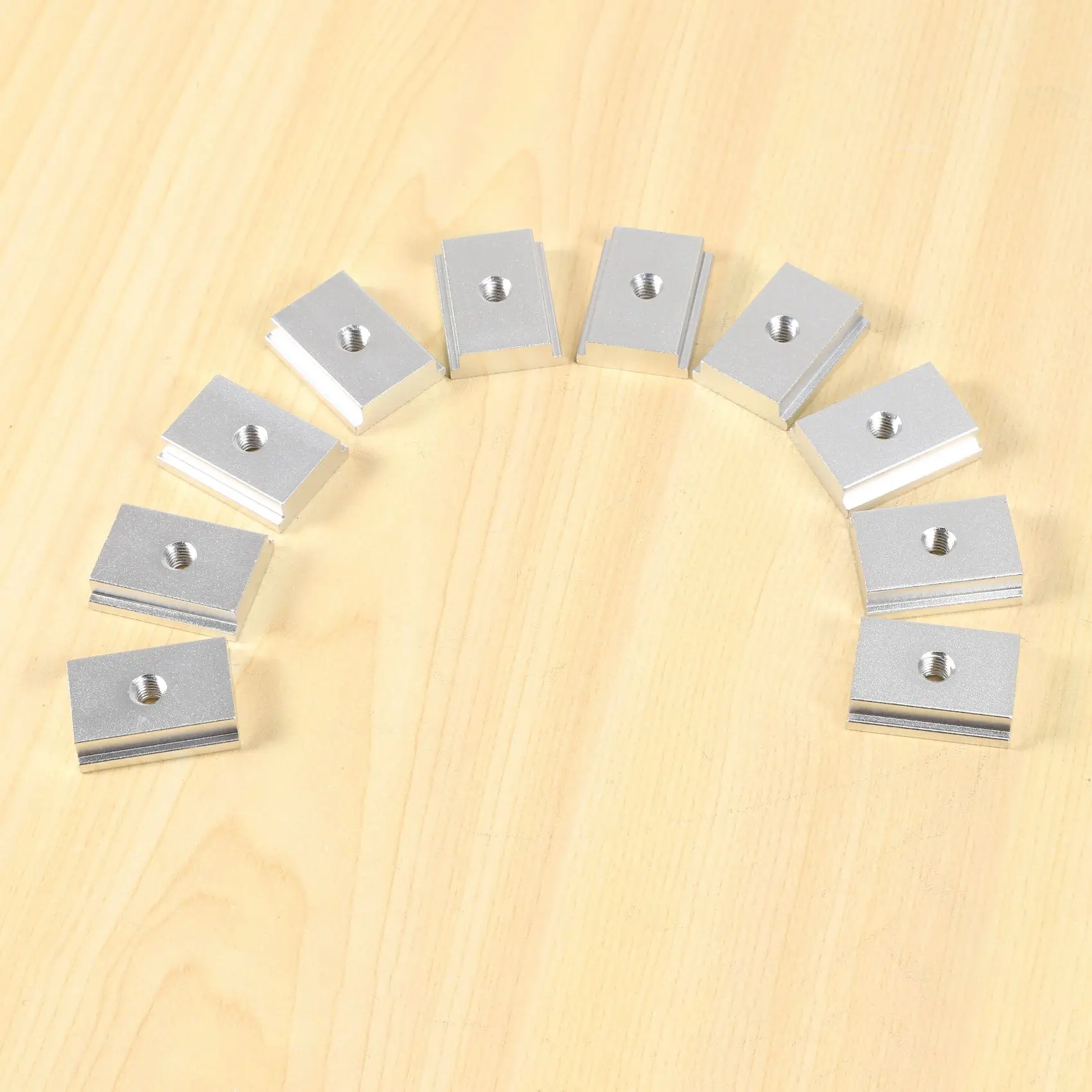 

(CNIM) Гайка-слайдер M6 для Т-образного паза, из алюминиевого сплава, для деревообрабатывающих инструментов, приспособлений, крепежа для винтовых пазов, 10 шт.