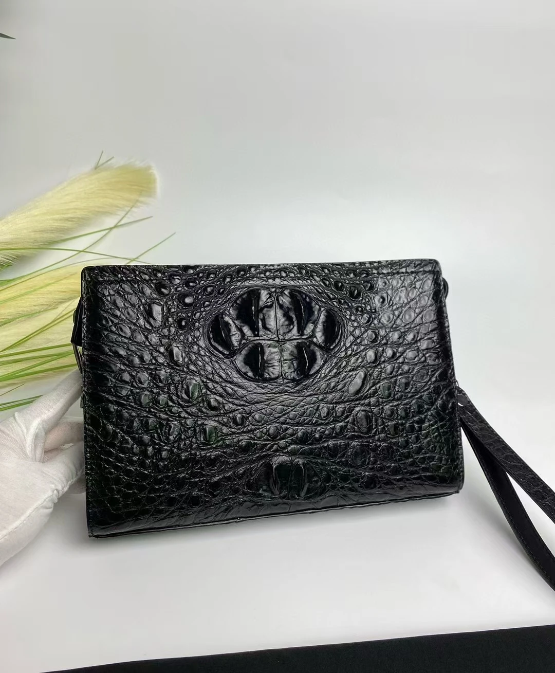 

2025 New Designer Skull Crocodile Leather Men's Clutch Bag With Strap Business Black Passlock Clutch Wallets Large Capacity 45