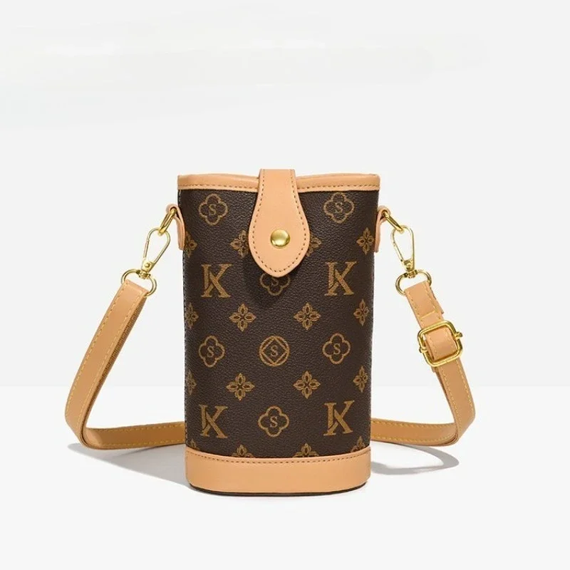 Designer Vintage Diaper Bag Women's Elegant Crossbody Handbag Luxury Minimalist Tote Leather Practical Fashionable Bag