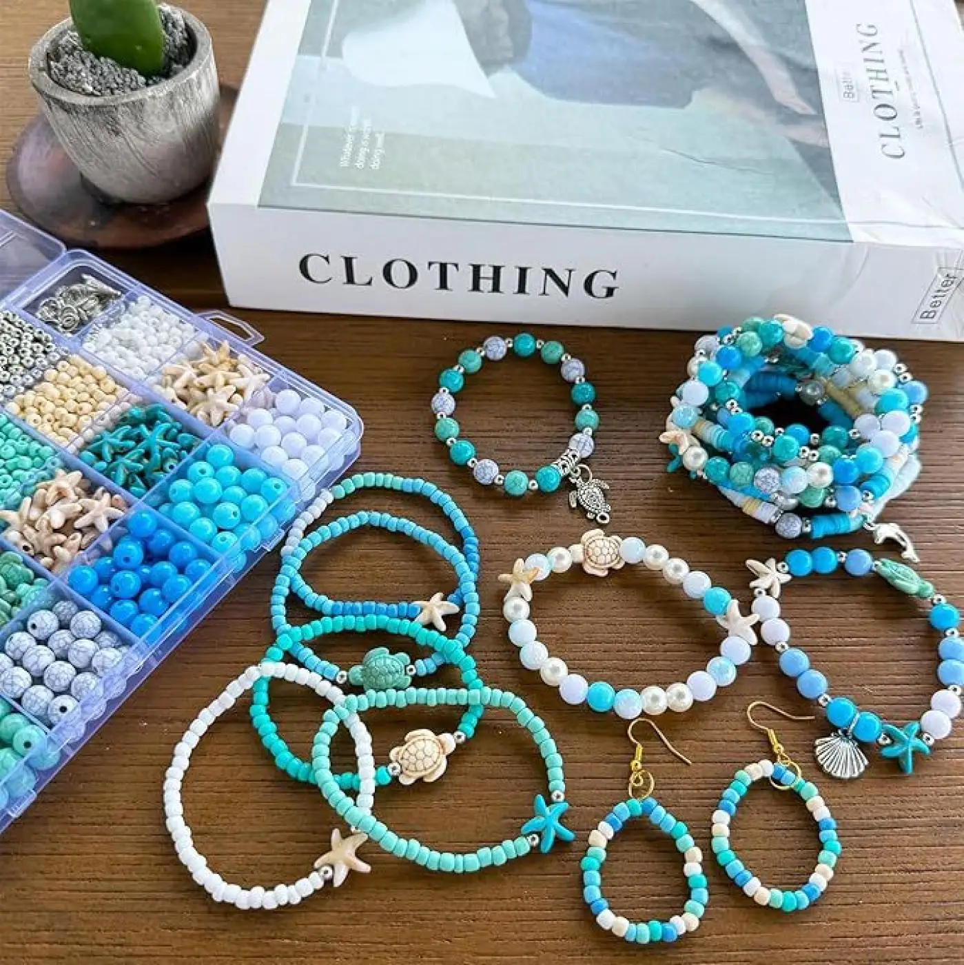 24 Pieces Handmade DIY Bracelet Bead Stringing Set with Sea Turtle Starfish Shaped In Ocean Style Jewelry Toys for Adults Gifts