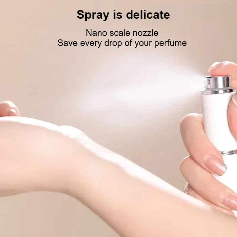 8 ml tragbare Mini nachfüllbare Parfümflasche High-End-Leder-Unterabfüllung Reise leere Kosmetikbehälter Spray Zerstäuber Nachfüllung