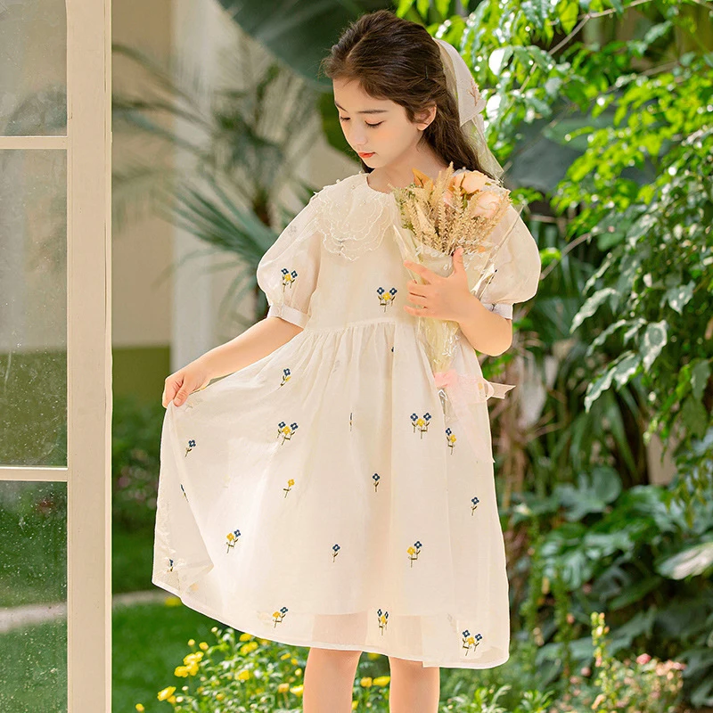 

Cotton Embroidered Girls' Dress Summer Parent-Child Outfit Little Girl Floral Dress Summer Dress for Middle School Students Prin