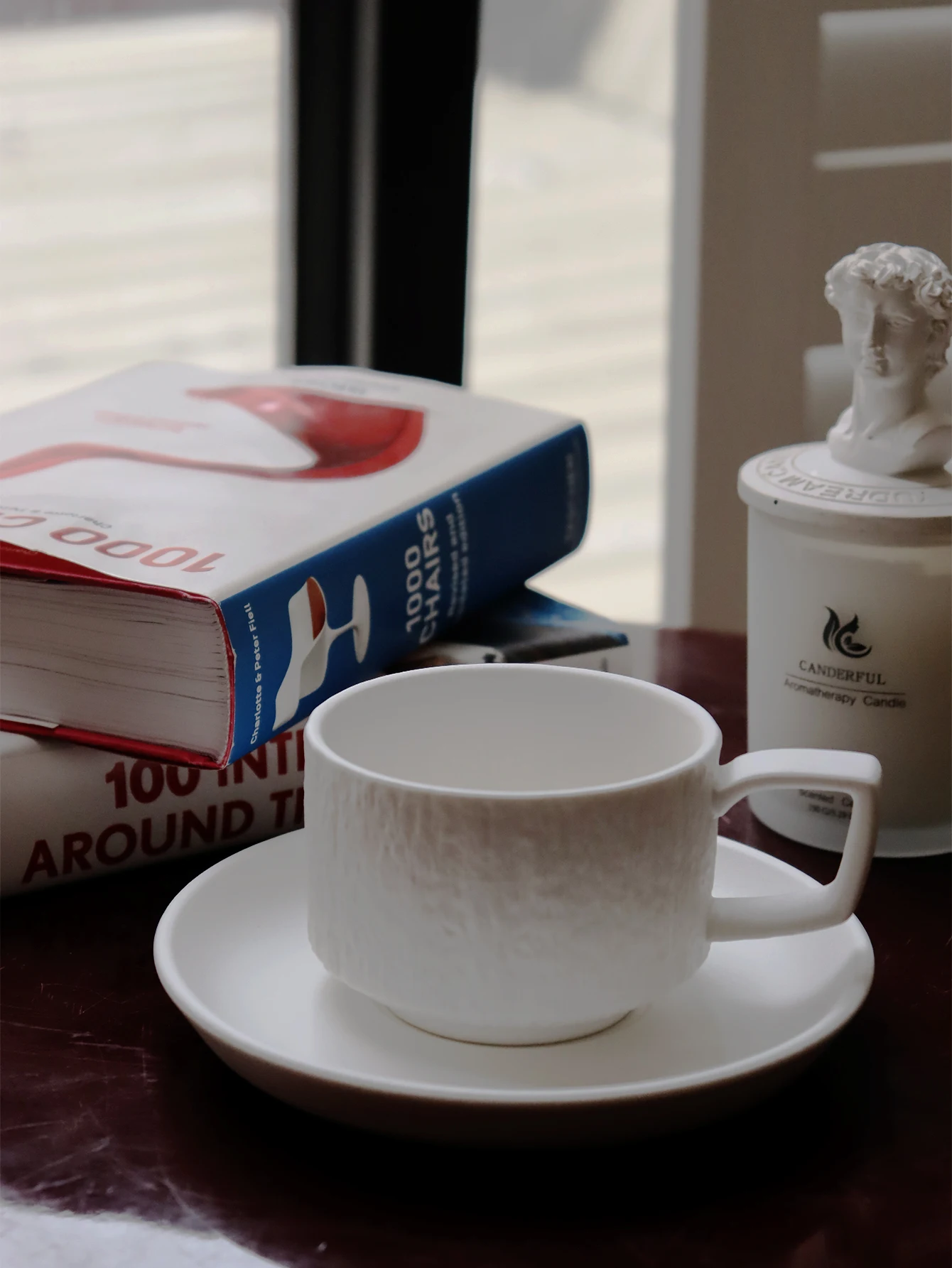 A 200ml two-color mulberry stone premium feeling ceramic coffee cup and saucer high color value exquisite afternoon tea preferre