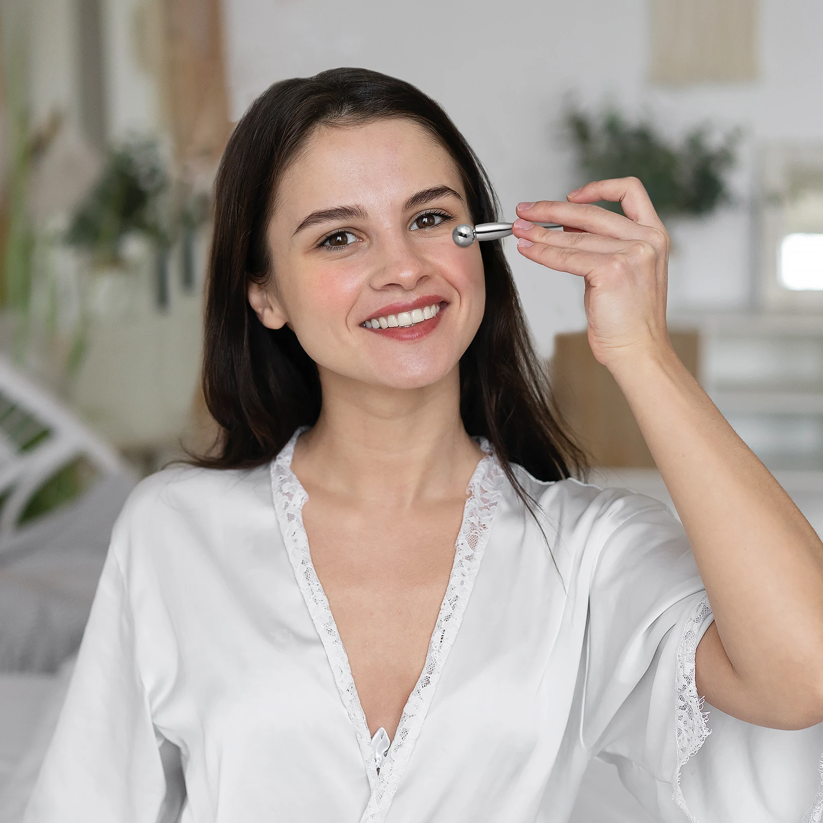 

Cream Zinc Beauty Tool Eye Cream Massager Metal Roller Skin Device for Eye Care Portable Gift Skin Care Devices