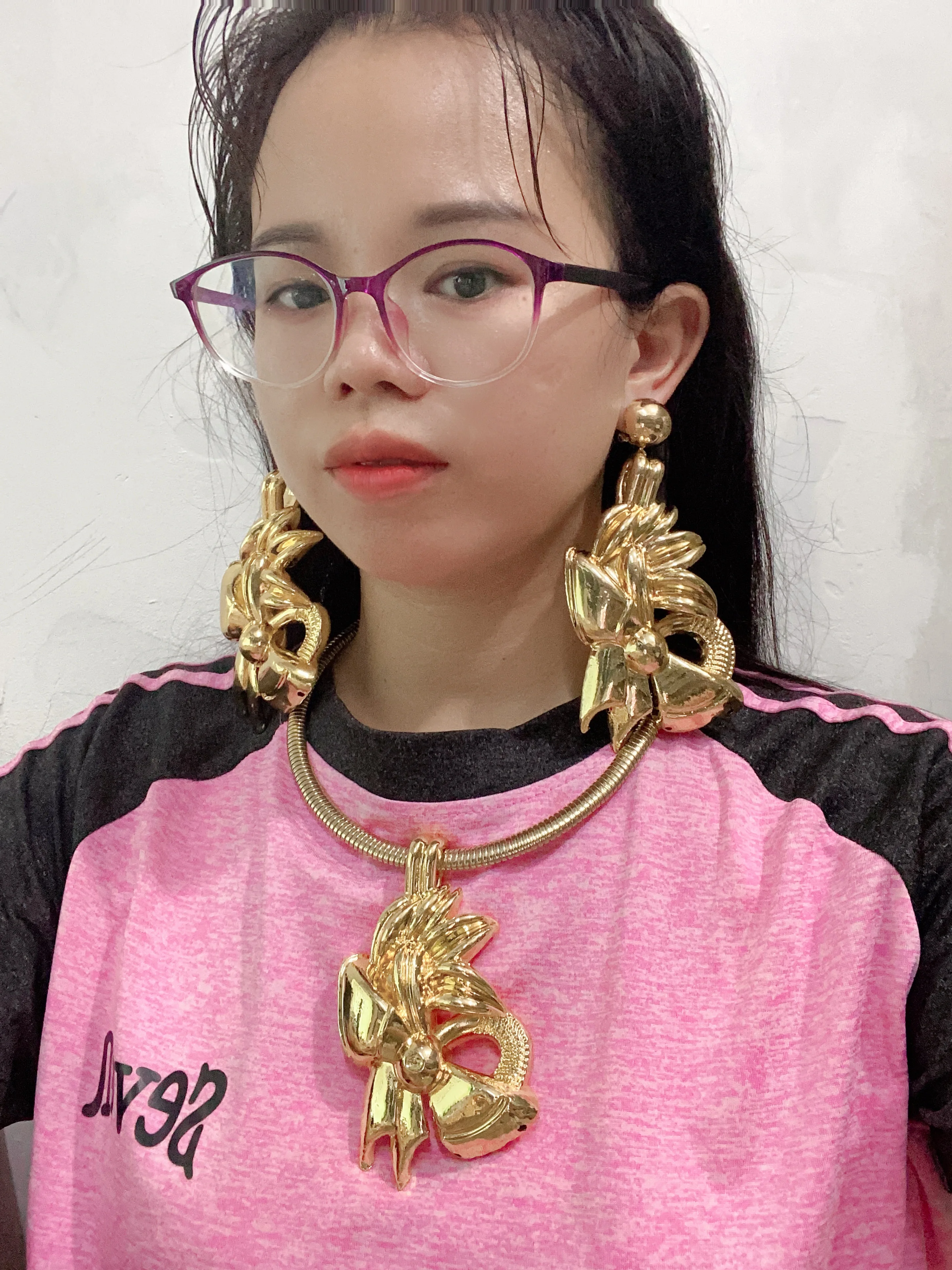 

The latest New Luxury Irregular Unique Huge Big Two Piece Jewelry Set Statement Personal Big Collar Earrings Pedants Jewellery