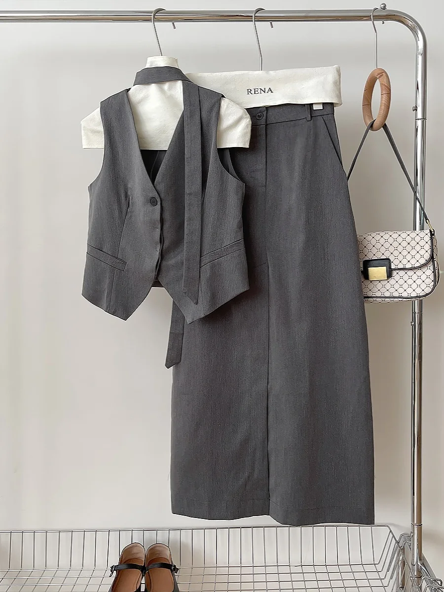 

Элегантный летний комплект из топа-жилетки с поясом и юбки с высокой талией и разрезом, модный комплект из двух предметов без рукавов для молодых женщин