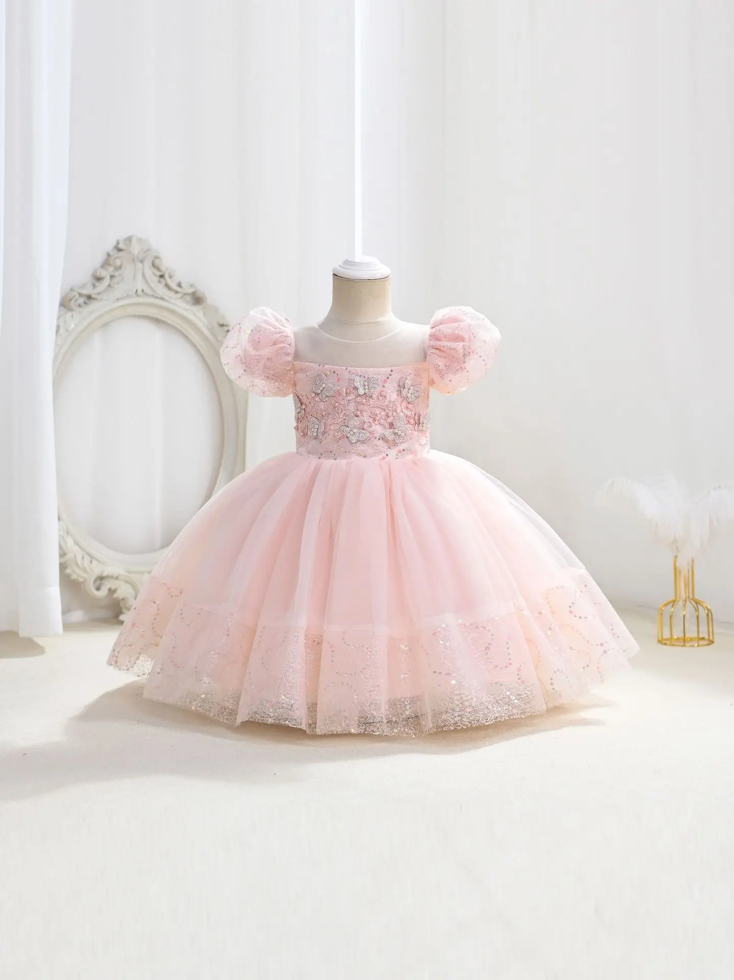 

2025 Summer puffed sleeve Princess Dress Vintage beaded knee-length mesh wedding dress Flower Child Evening dress 0-6 years old